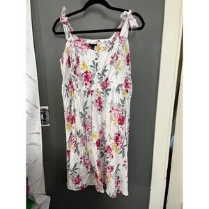 Torrid size 2 white floral skater dress